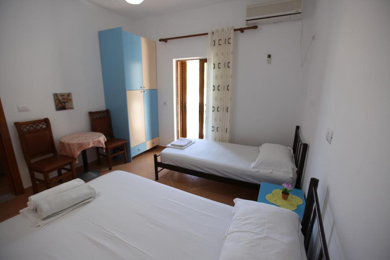 Hotel Lagjini Lukovë 외부 사진