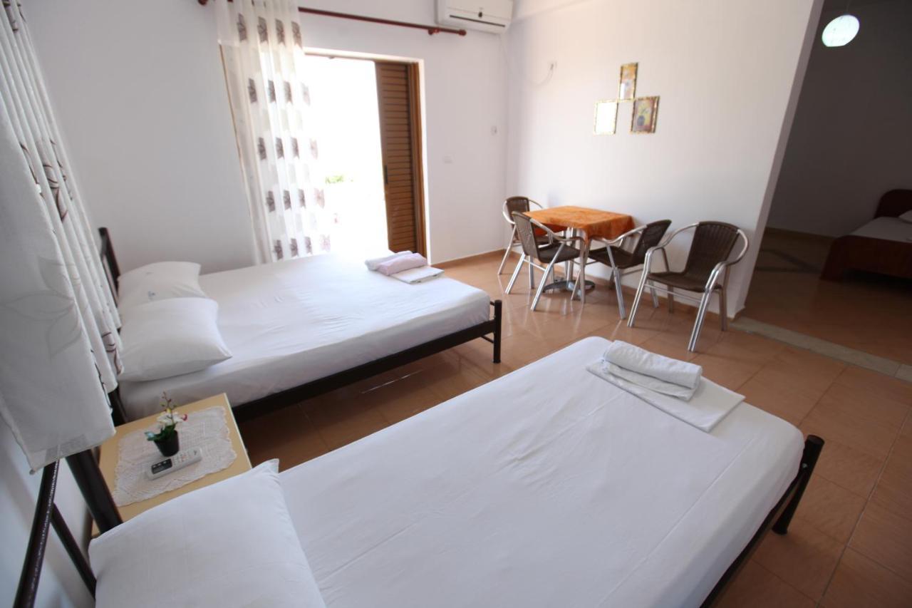 Hotel Lagjini Lukovë 외부 사진