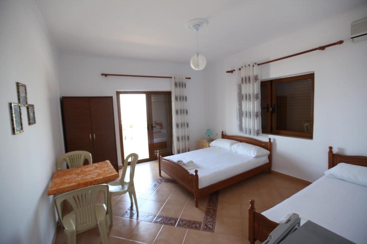 Hotel Lagjini Lukovë 외부 사진